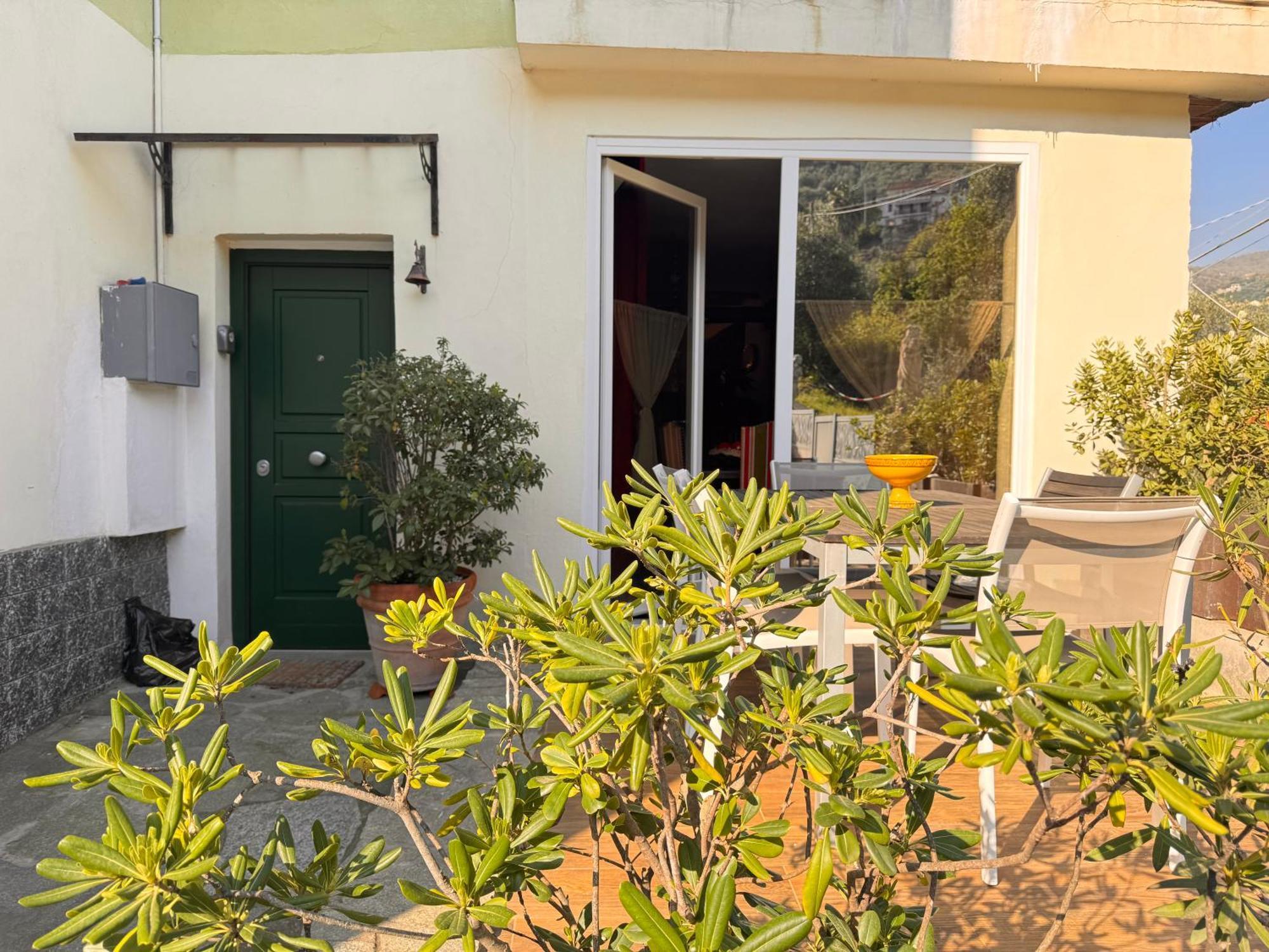 Villa Casa Bisou Italia Wifi Et Parking Free Privato à Diano San Pietro Extérieur photo